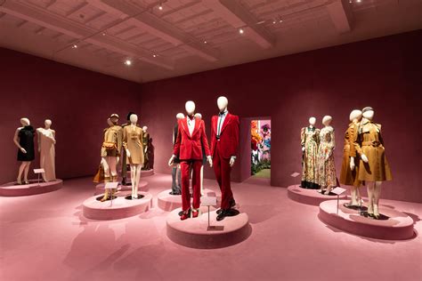 ‘Gucci Visions’: a metonym and metaphor for Gucci’s  